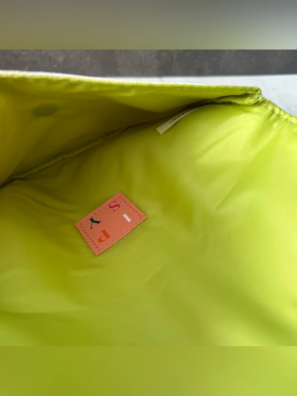 ipsy sleek envelope
